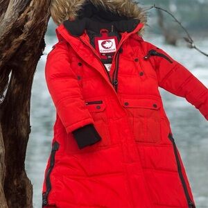 Canada Weather Gear Winter Coat – Size S